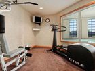 фото отеля Quality Inn & Suites Cincinnati Chase Plaza Drive