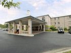 фото отеля Quality Inn & Suites Cincinnati Chase Plaza Drive