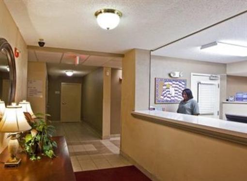 фото отеля Candlewood Suites Clearwater