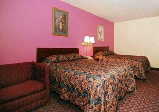 фото отеля Rodeway Inn Williamsville (New York)