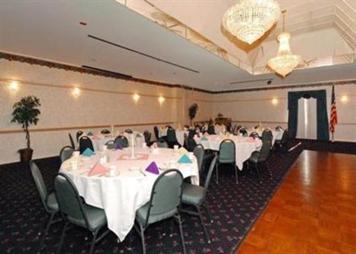 фото отеля Ramada Lancaster Hotel