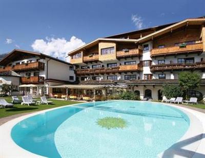 фото отеля Family Wellnesshotel Tirolerhof