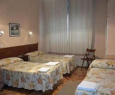 фото отеля Hostal San Martin Madrid