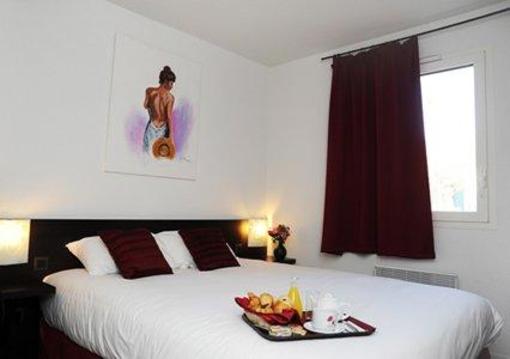 фото отеля Comfort Hotel Chambray Tours Sud