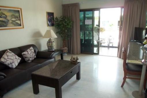 фото отеля The Copa Guesthouse Pattaya