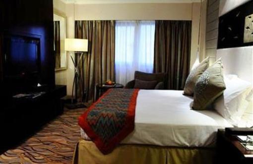 фото отеля Four Points by Sheraton Riyadh Khaldia