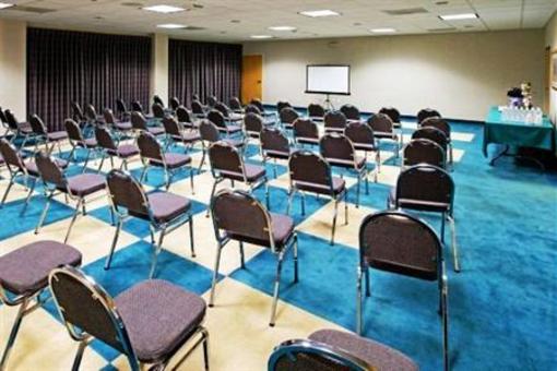 фото отеля Holiday Inn Express Hotel & Suites San Antonio Rivercenter Area
