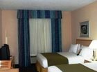 фото отеля Holiday Inn Express Hotel & Suites San Antonio Rivercenter Area