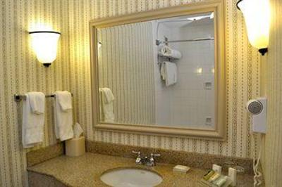 фото отеля Hotel Kenner New Orleans Airport