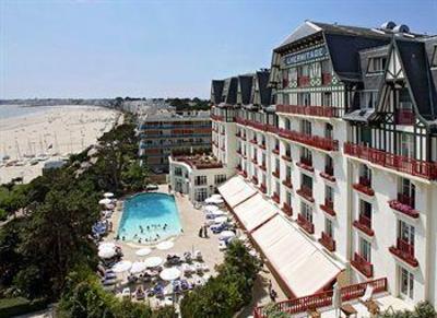 фото отеля Hotel Hermitage Barriere