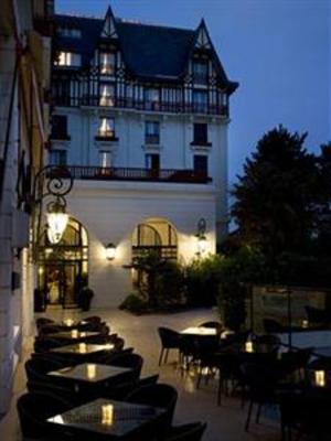фото отеля Hotel Hermitage Barriere