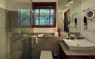 фото отеля Estuary Island Resort Trivandrum