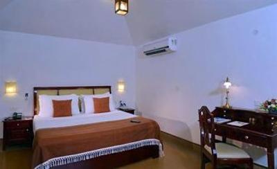 фото отеля Estuary Island Resort Trivandrum