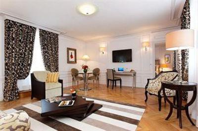 фото отеля Villa & Hotel Majestic
