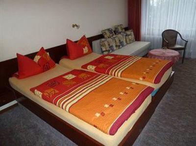 фото отеля Hotel-Pension Berlin