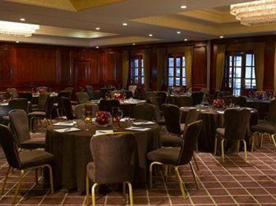 фото отеля Radisson Edwardian Heathrow Hotel London
