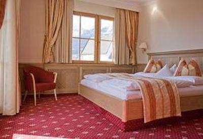 фото отеля Gartenhotel Maria Theresia