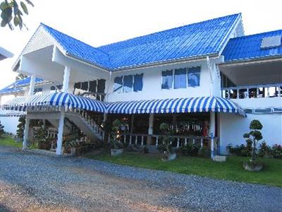 фото отеля Castle Howchow Beach Resort Hotel