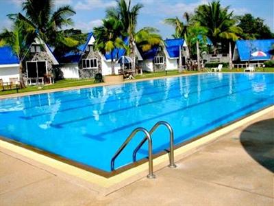 фото отеля Castle Howchow Beach Resort Hotel