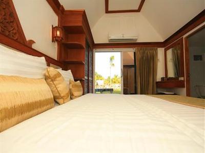 фото отеля Castle Howchow Beach Resort Hotel