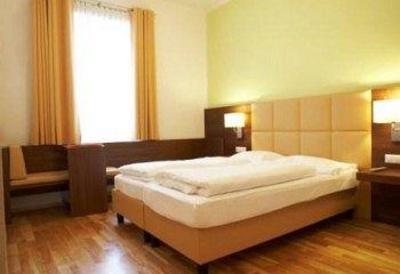 фото отеля Hotel Jedermann