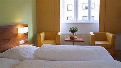 фото отеля Hotel Jedermann