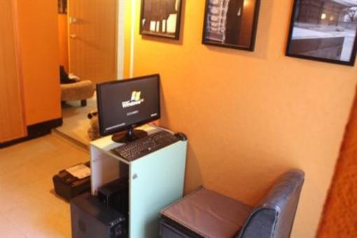 фото отеля Nahbi Guest House for Backpackers