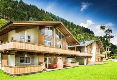 фото отеля AlpenParks Residence Zell am See
