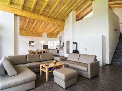 фото отеля AlpenParks Residence Zell am See