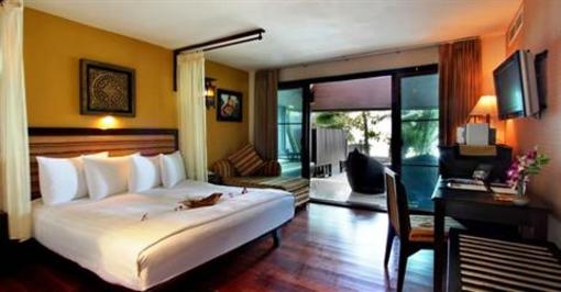 фото отеля Andaman White Beach Resort