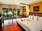 фото отеля Andaman White Beach Resort
