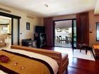 фото отеля Andaman White Beach Resort