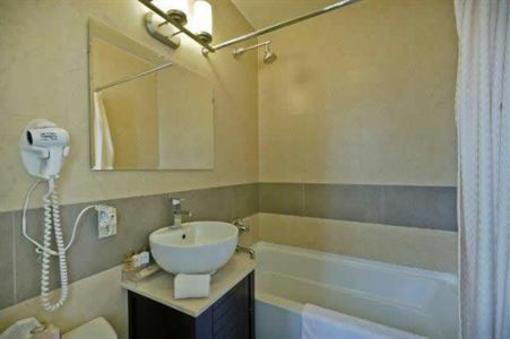 фото отеля Pointe Plaza Hotel