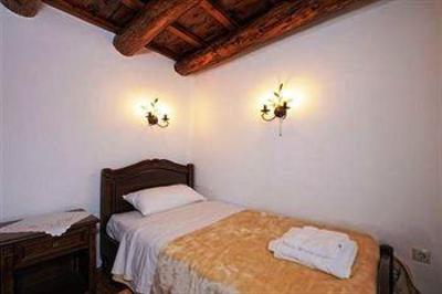 фото отеля Strofilia Villas