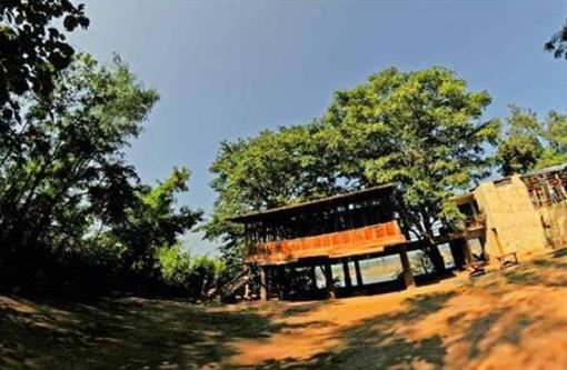 фото отеля Ken River Lodge Panna