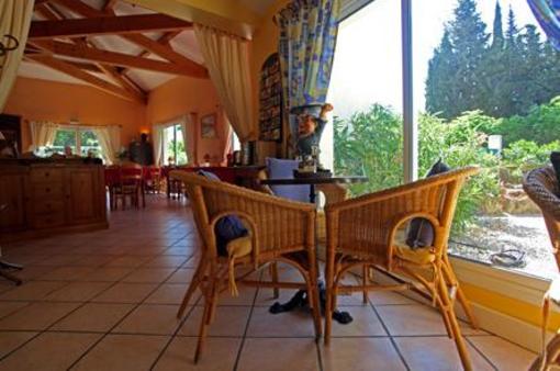 фото отеля Motel Le Vieux Moulin Gignac (Languedoc-Roussillon)