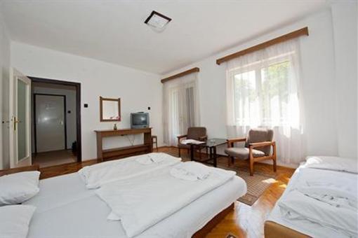 фото отеля Siraly Hotel