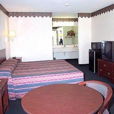 фото отеля Executive Inn & Suites La Grange