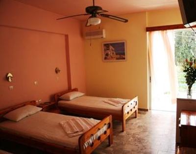 фото отеля Alkyoni rooms