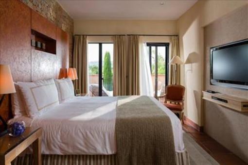 фото отеля Terre Blanche Hotel Spa Golf Resort