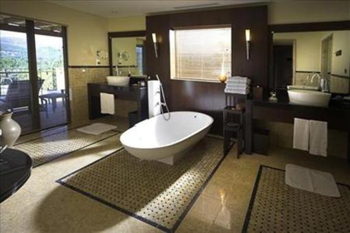 фото отеля Terre Blanche Hotel Spa Golf Resort