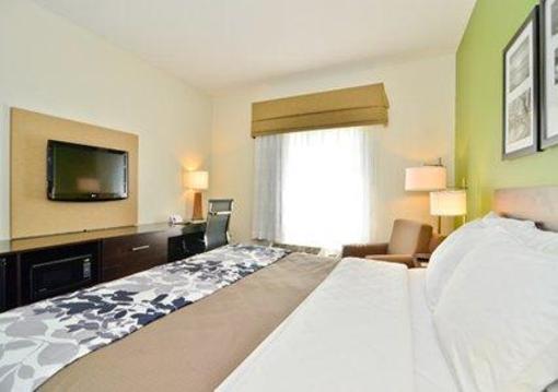 фото отеля Sleep Inn And Suites Haysville