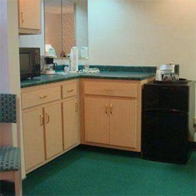 фото отеля Bluffton Inn and Suites