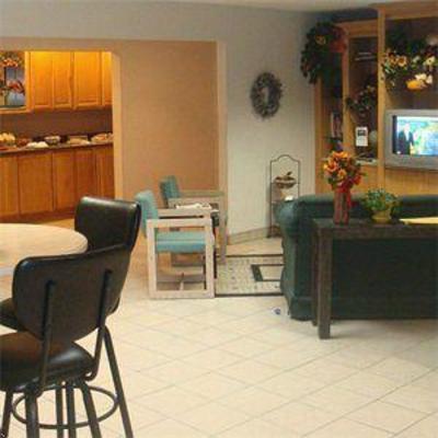 фото отеля Bluffton Inn and Suites
