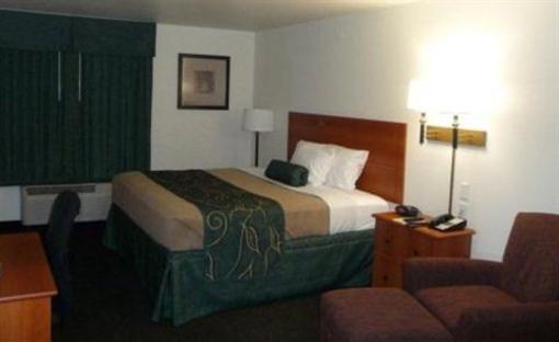фото отеля Oak Tree Inn Low Moor