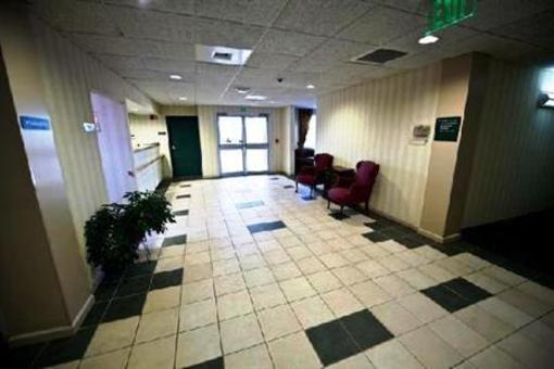 фото отеля Greystone Inn & Suites