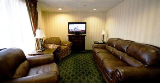 фото отеля Greystone Inn & Suites