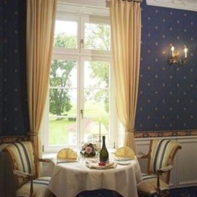 фото отеля Golf Und Wellnesshotel Schloss Teschow