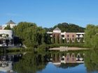 фото отеля Inn on Woodlake