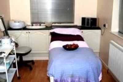 фото отеля Aldercarr Hall Bed and Breakfast Great Ellingham